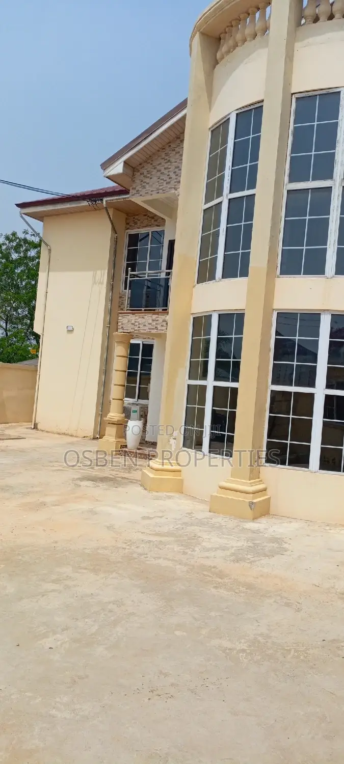 2bdrm Apartment in Pleasant Properties, Spintex for rent