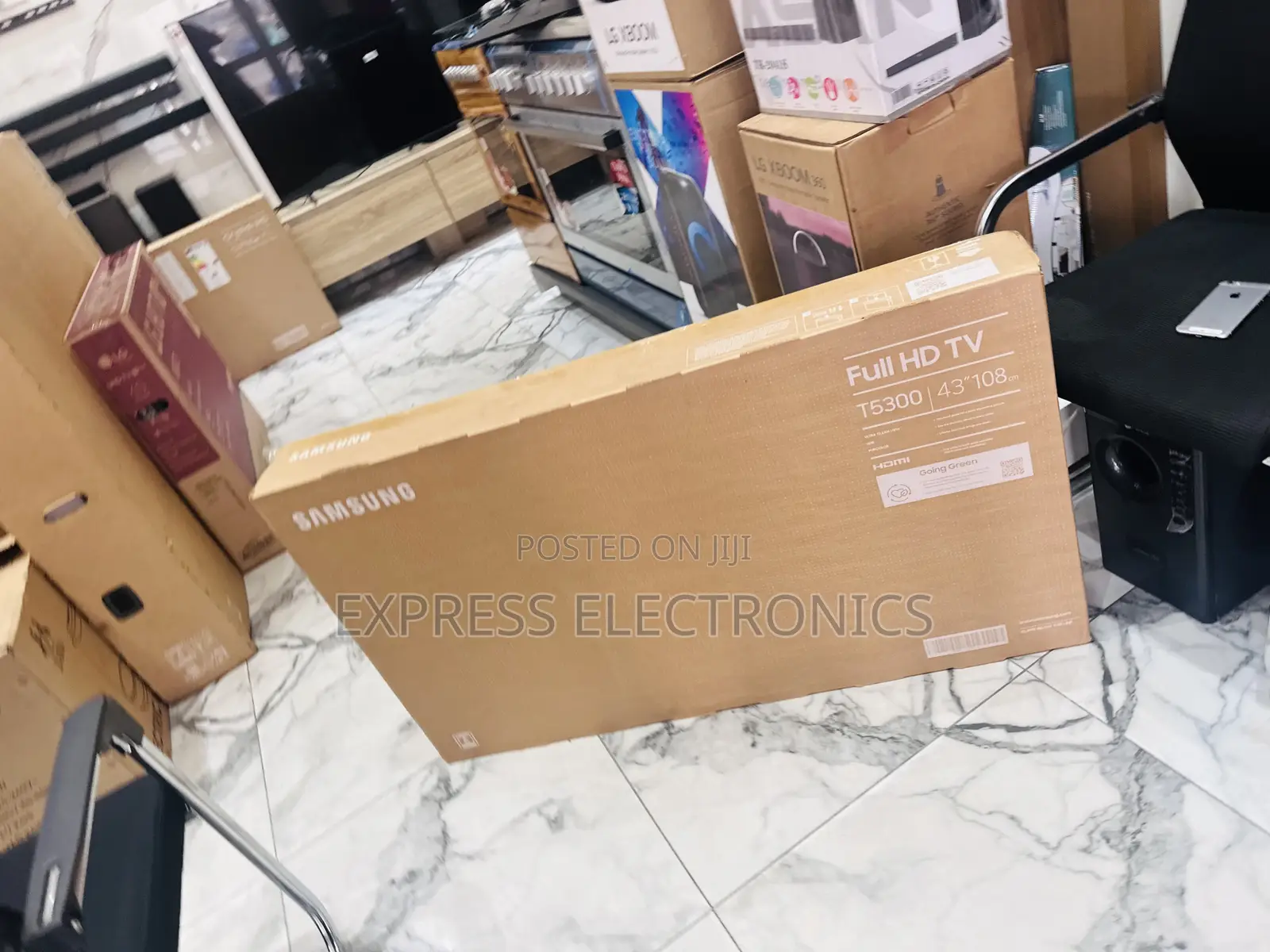 High Resolution Image FHD Samsung Smart 43”T530