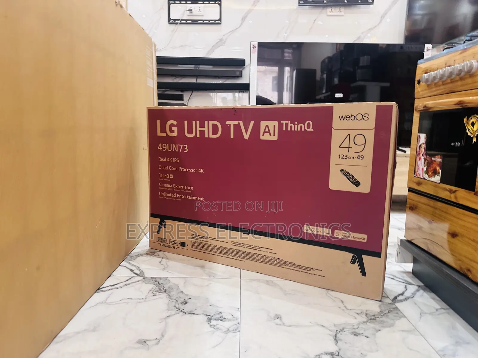 LG UHD Smart Screen  49”UN7340 