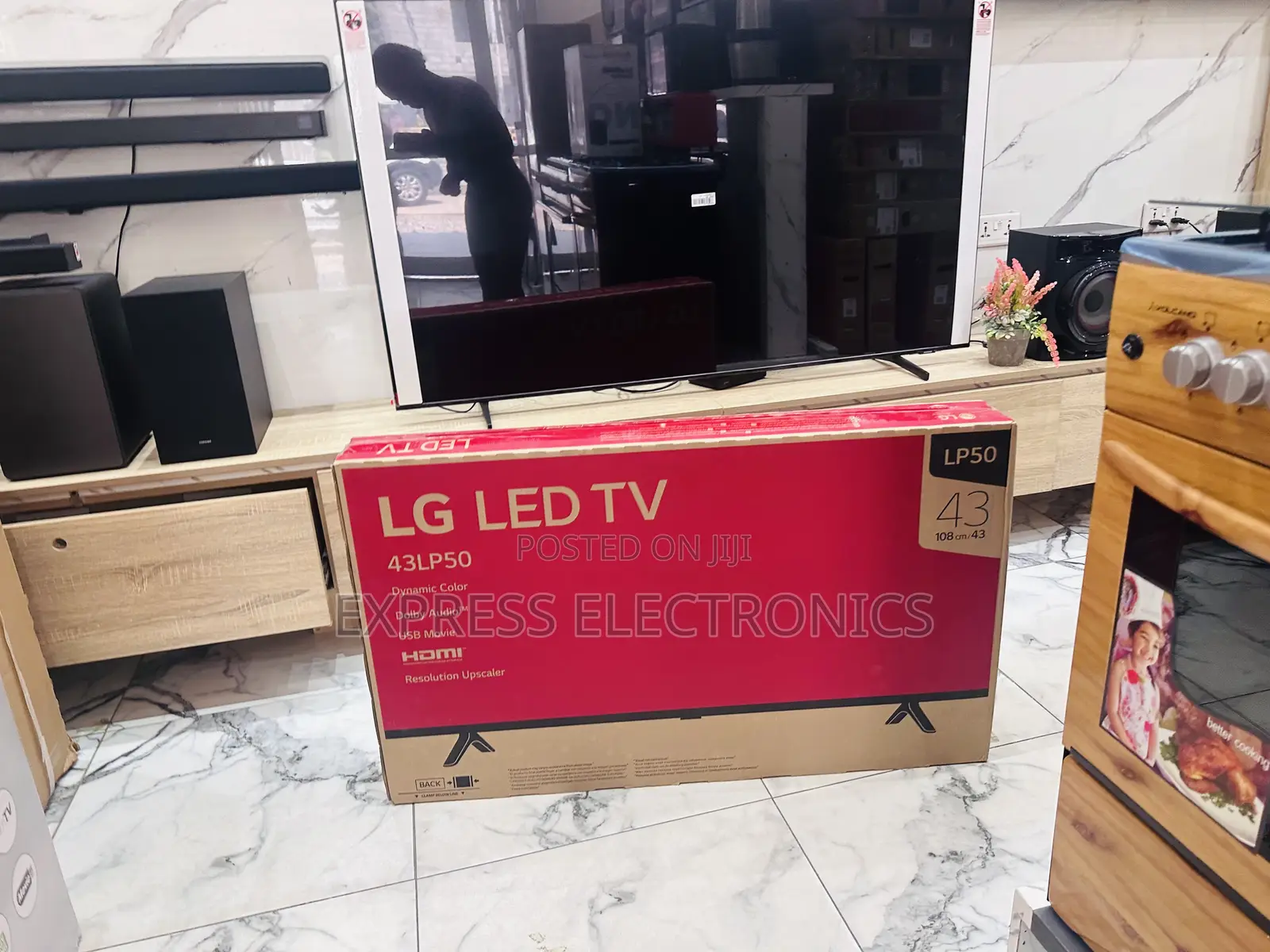 Text Us for Your Lg FHD Satellite  43”LP50