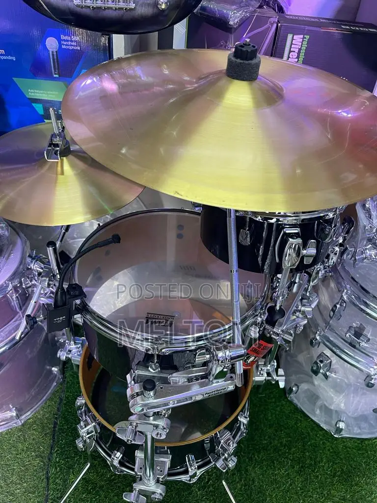 Tama 4-Piece Silverstar All Birch Shell Drumset