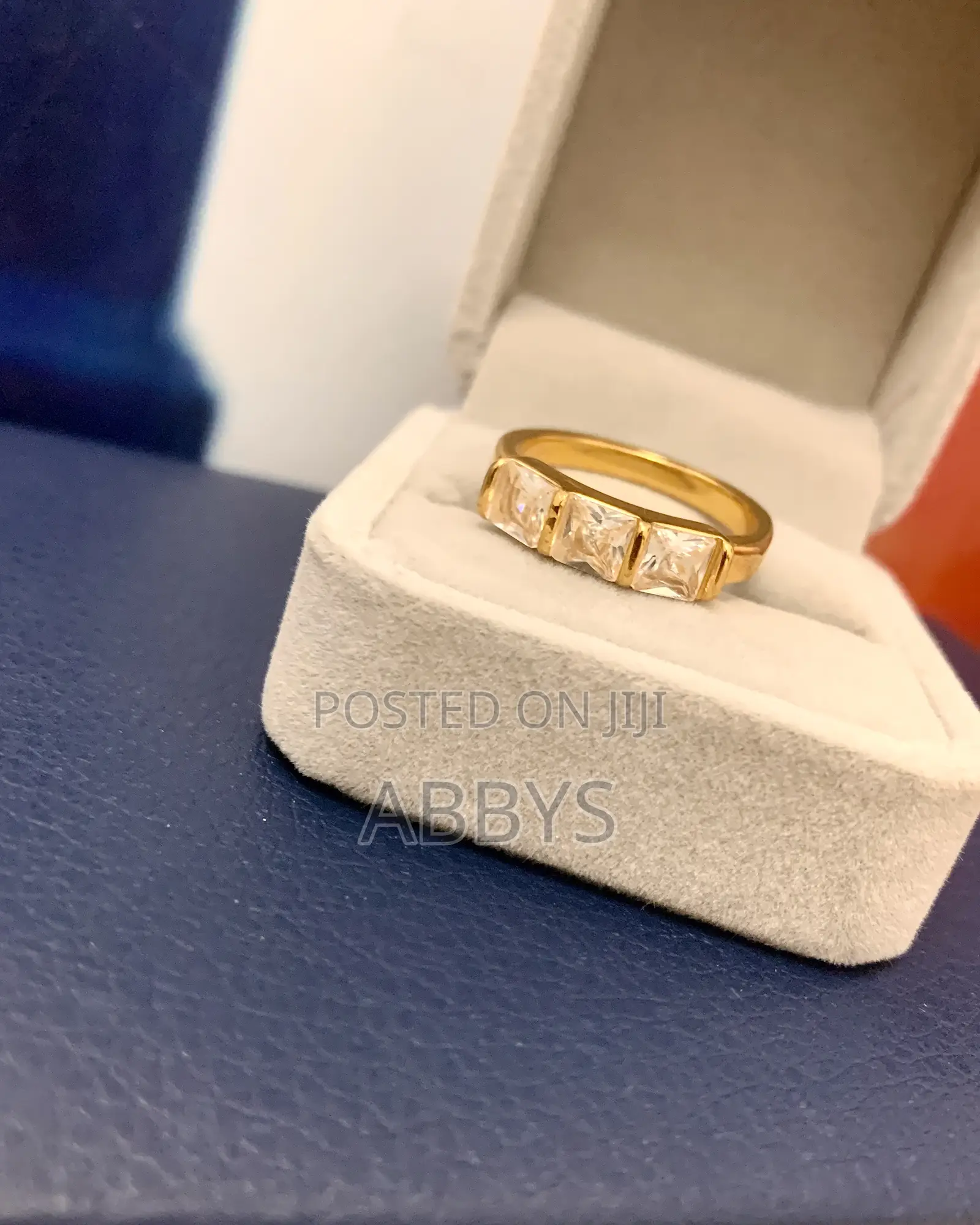 High Quality Stainless Gold Engagement/Promise Ring