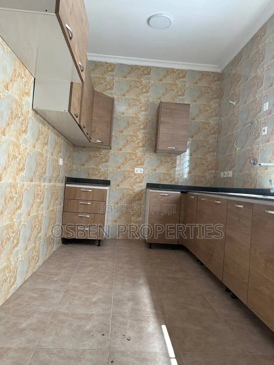 3bdrm House in Pleasant Properties, Spintex for sale