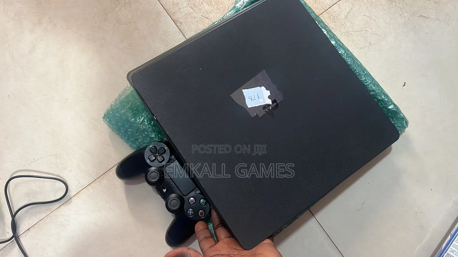 Playstation 4 Slim 1 Tb