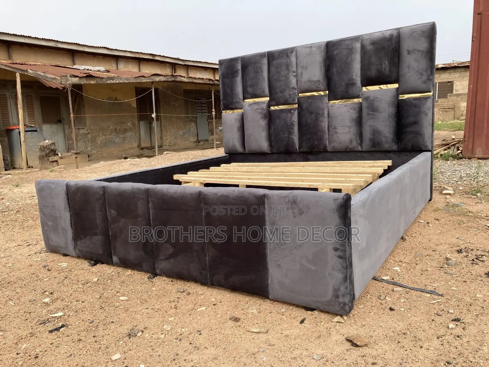 Queen Bedframe 72x75