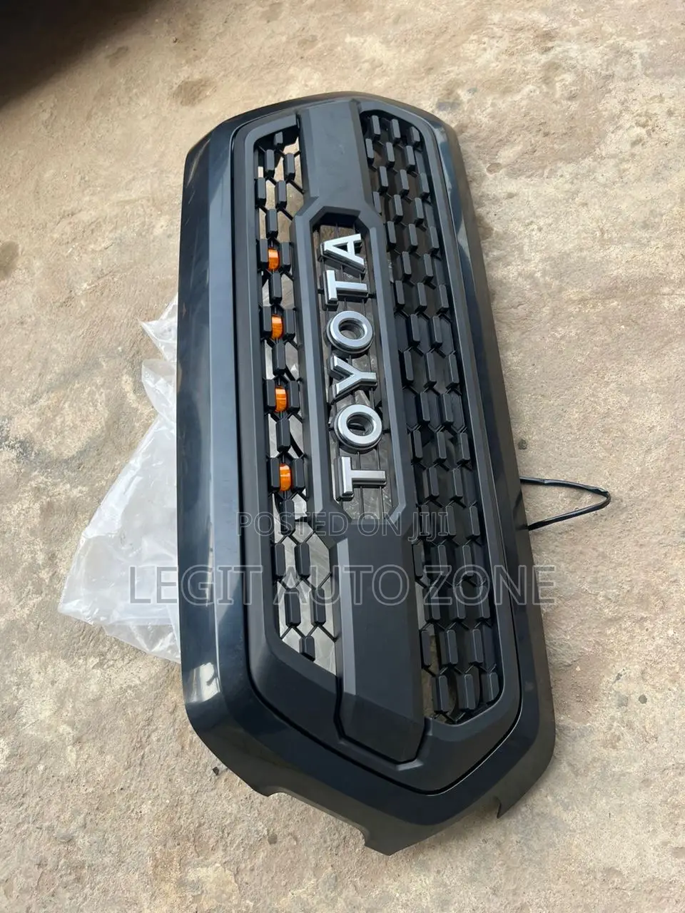 Toyota Tacoma 2017-2020 Front Grill