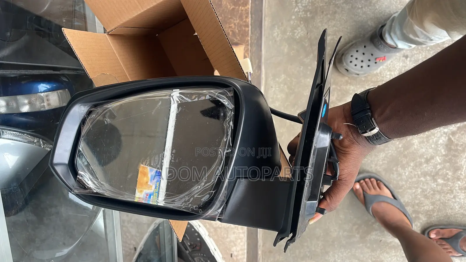 Toyota Tacoma Side Mirror With Light Pair 2014-2021
