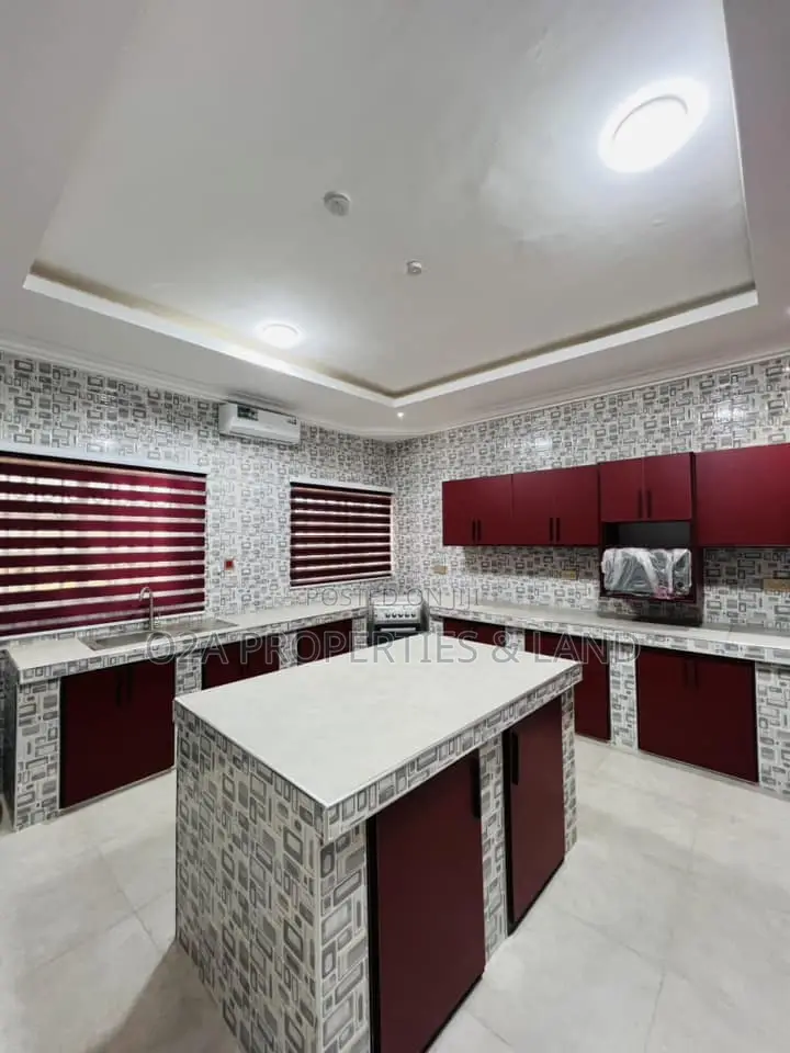 4bdrm House in East Airport for rent