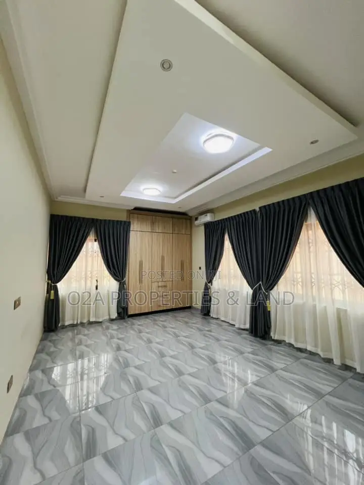 4bdrm House in East Airport for rent