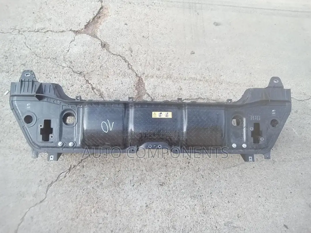 Mercedes Benz GLS, GLE 2020 Front Upper Radiator Support Bar