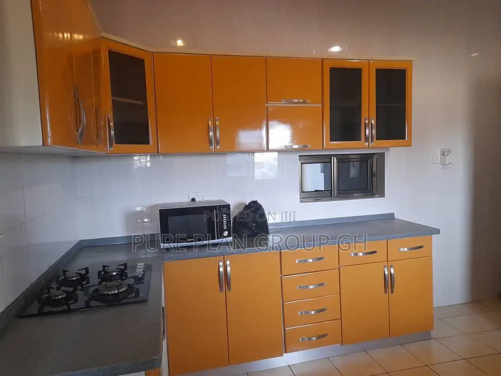 Furnished 2bdrm Apartment in Westland for rent