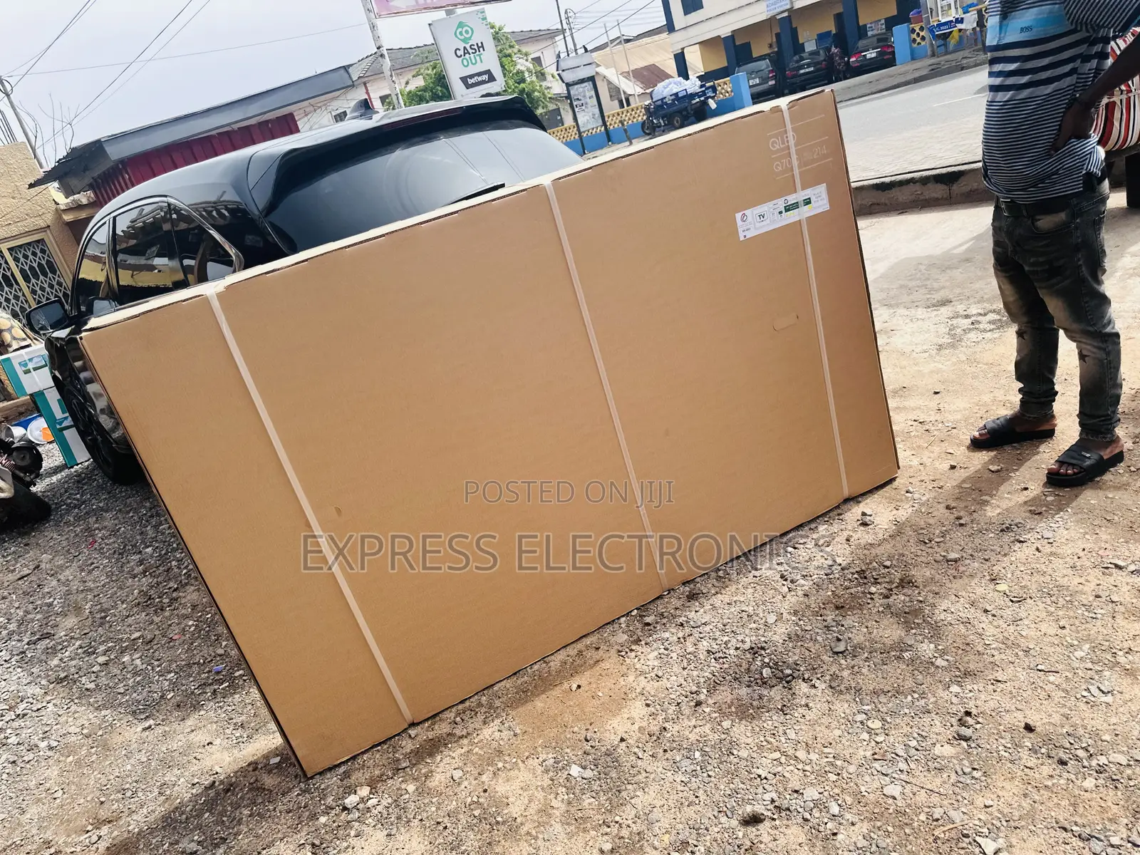 Original Sleek Slim UHD QLED 85”Q60 Samsung Tv 