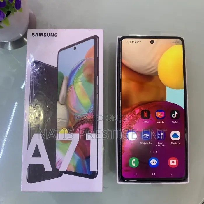 New Samsung Galaxy A71 5G 128 GB Black