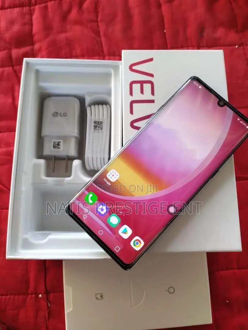 New LG Velvet 5G 128 GB Black