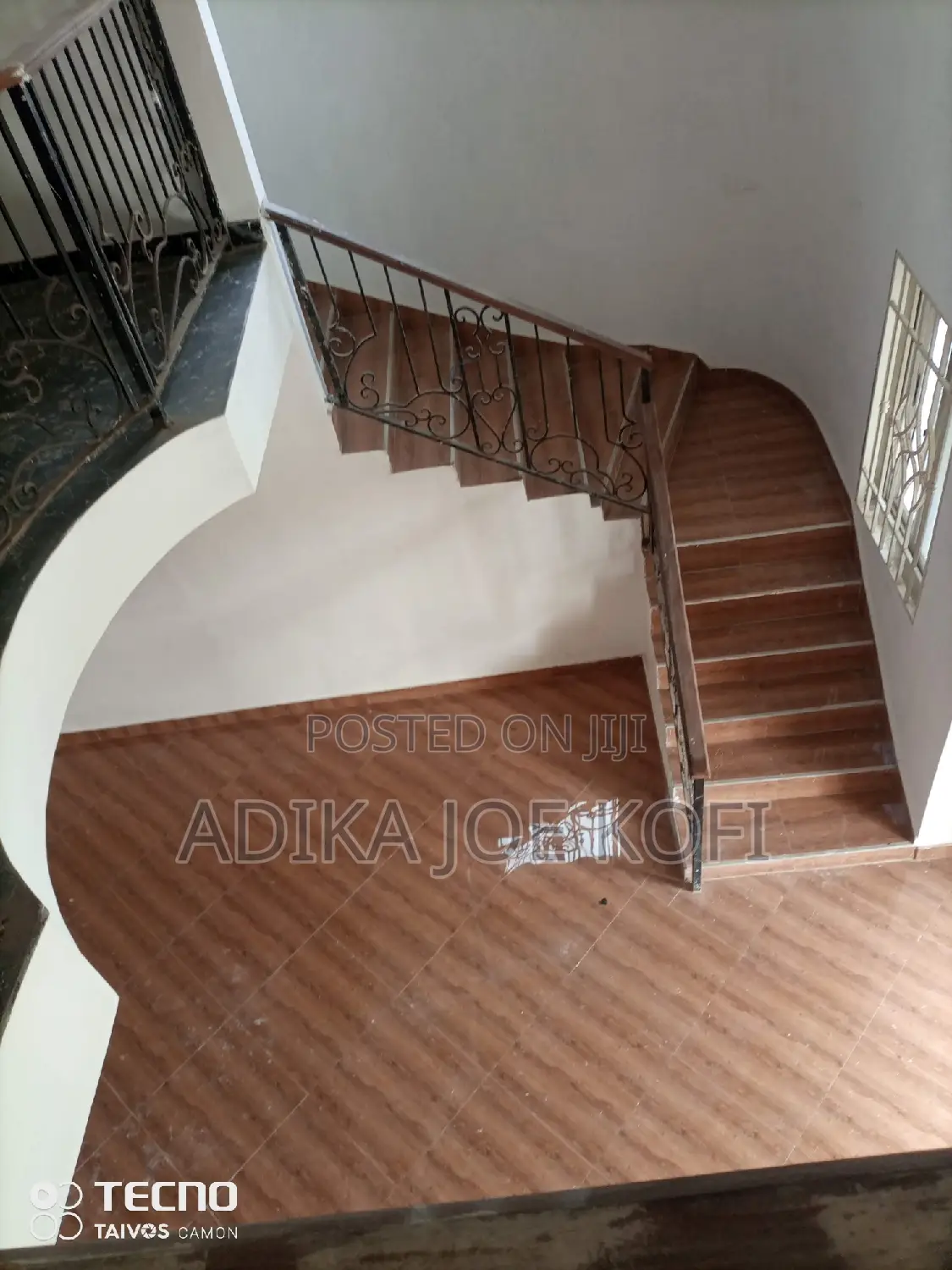 Joefel Tilling Construction Decor