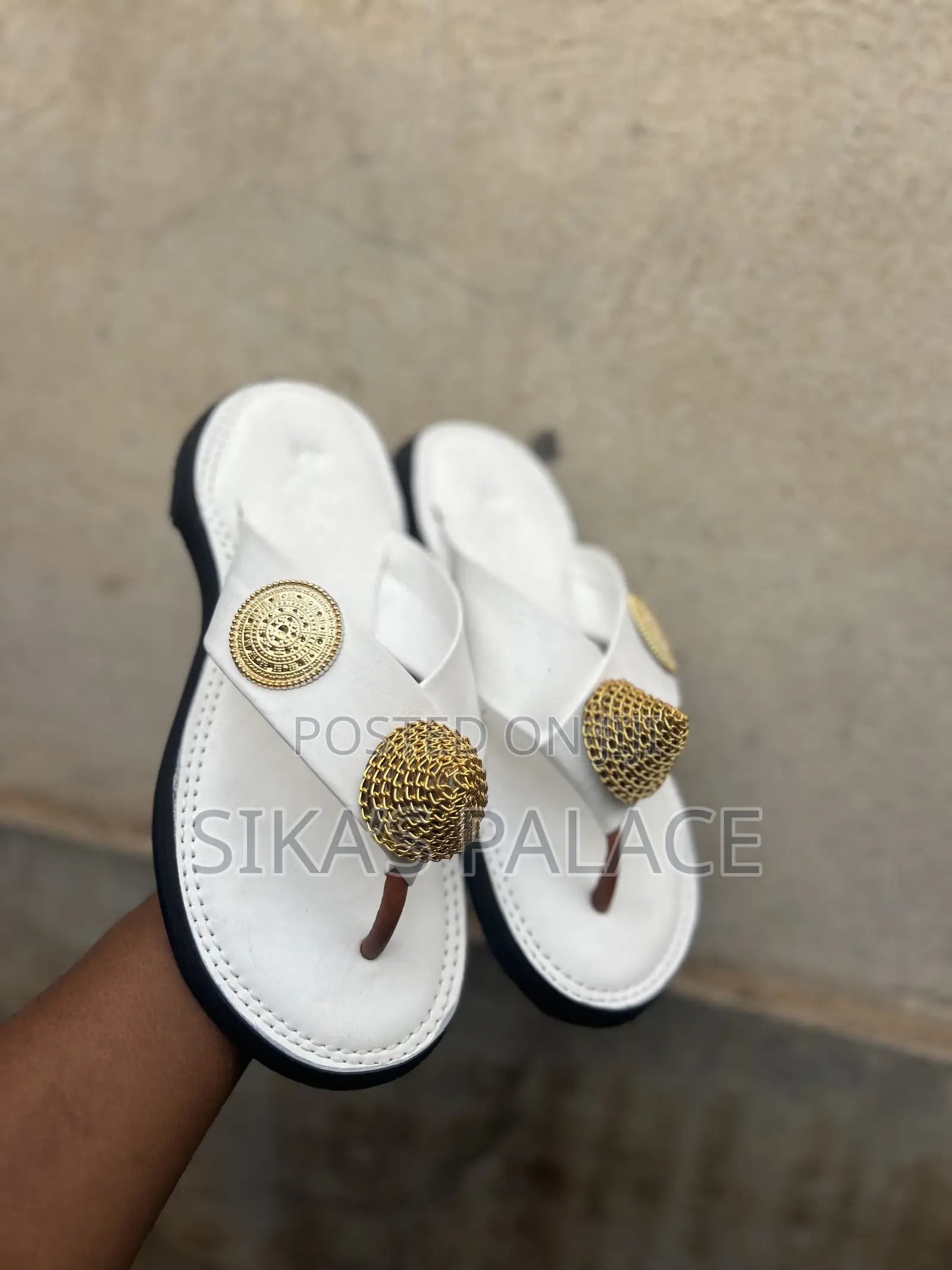 Royal White Ahenema