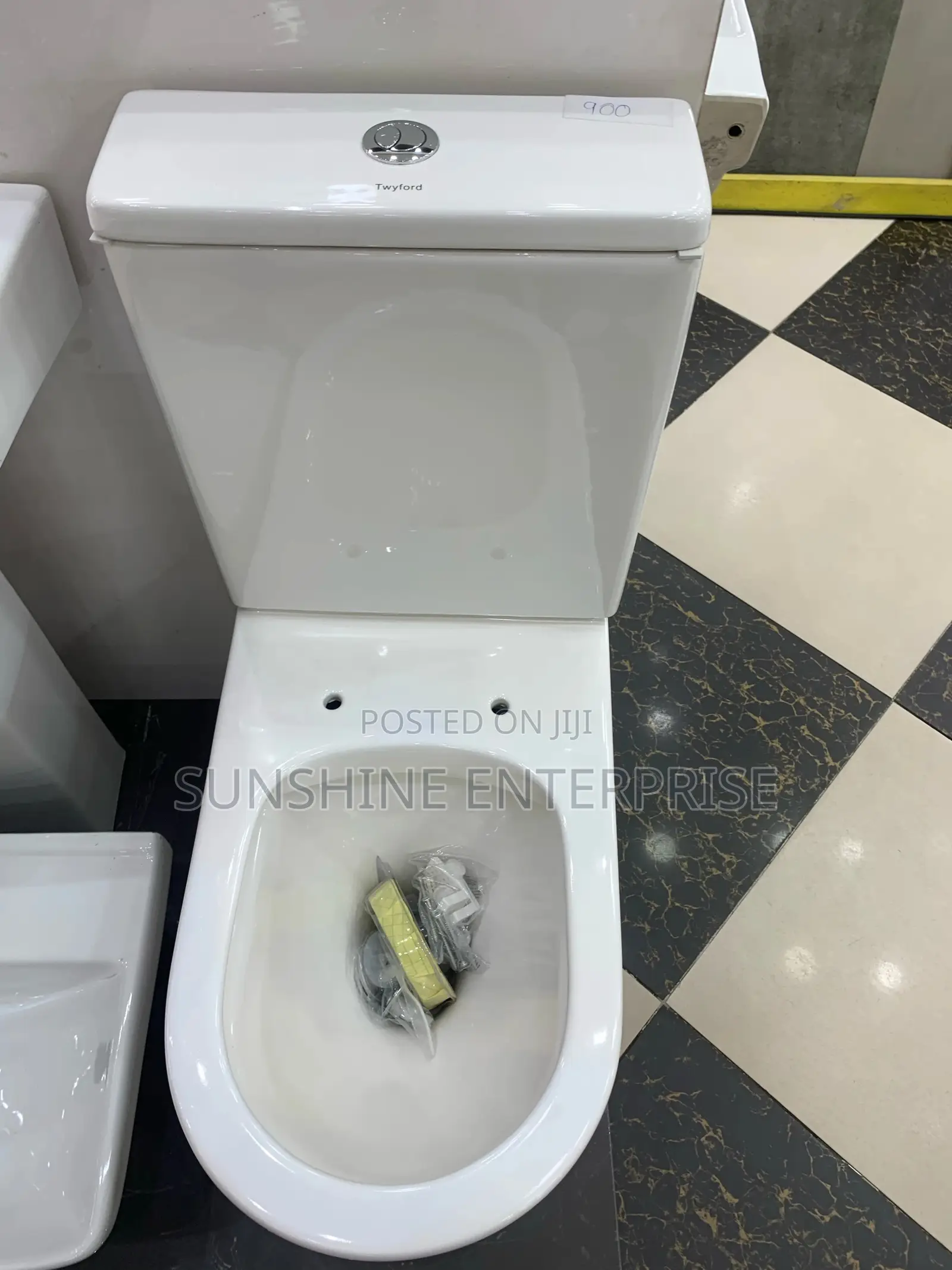 Luxury Twyford Water Closet