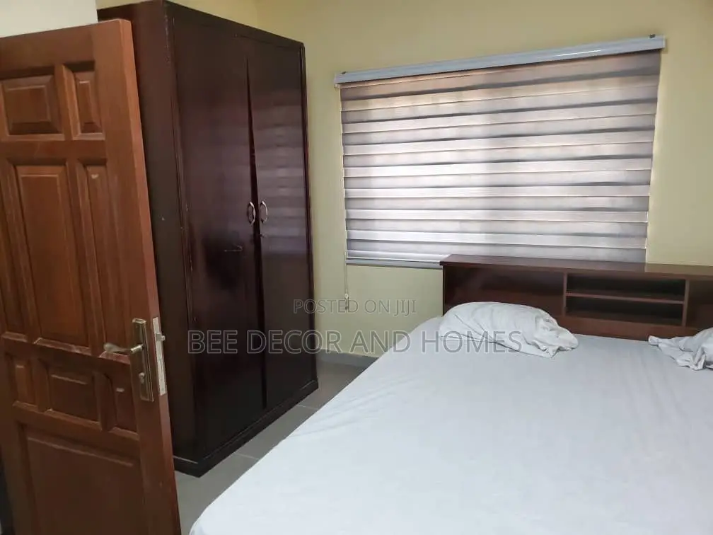 Furnished 1bdrm Apartment in Bee Decor & Homes, Old Ashomang for rent