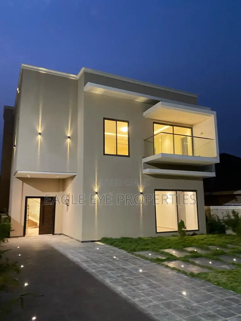 4bdrm House in East Legon for sale