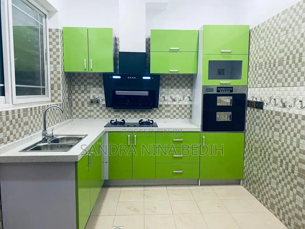 3bdrm Apartment in Ars, East Legon for rent