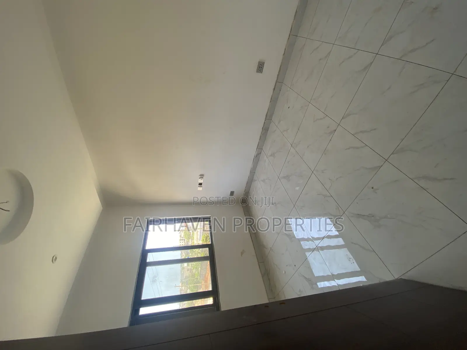 2bdrm Apartment in Tseaddo/Burma Hills, Airport Residential Area