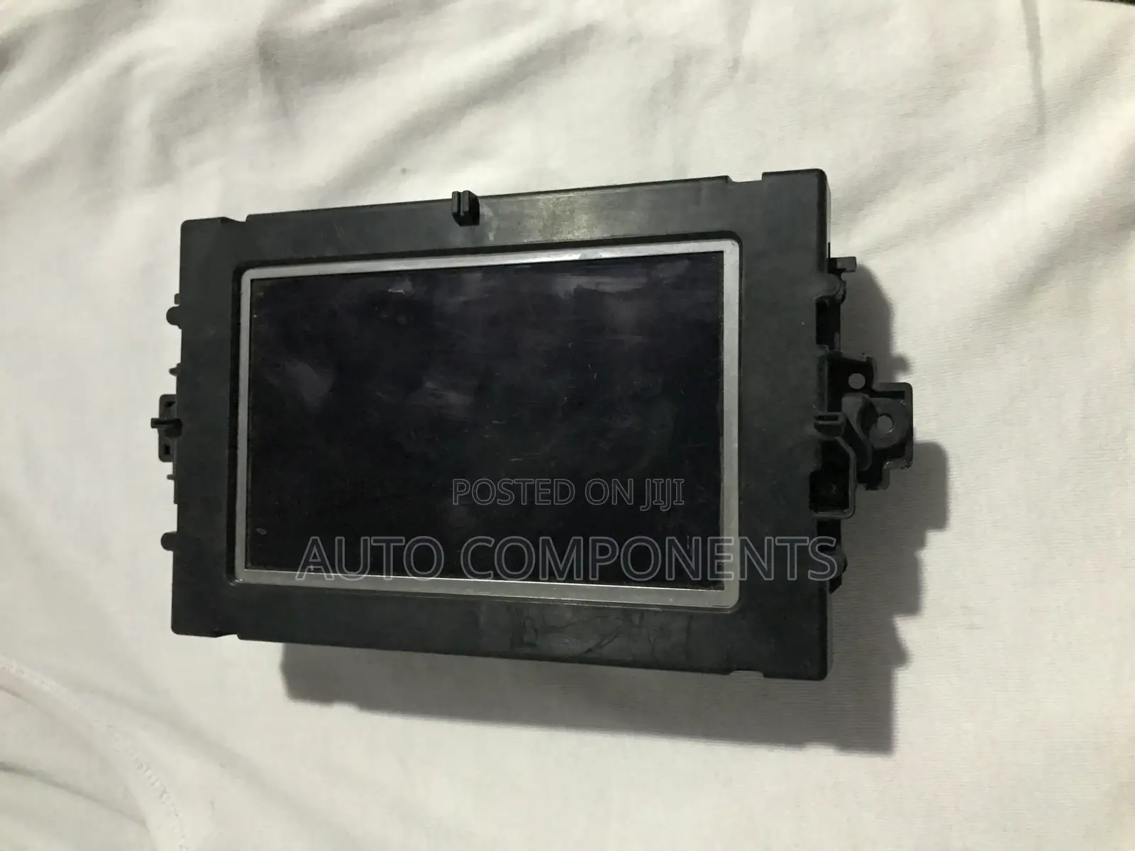 Mercedes Benz W204 (C250) Screen