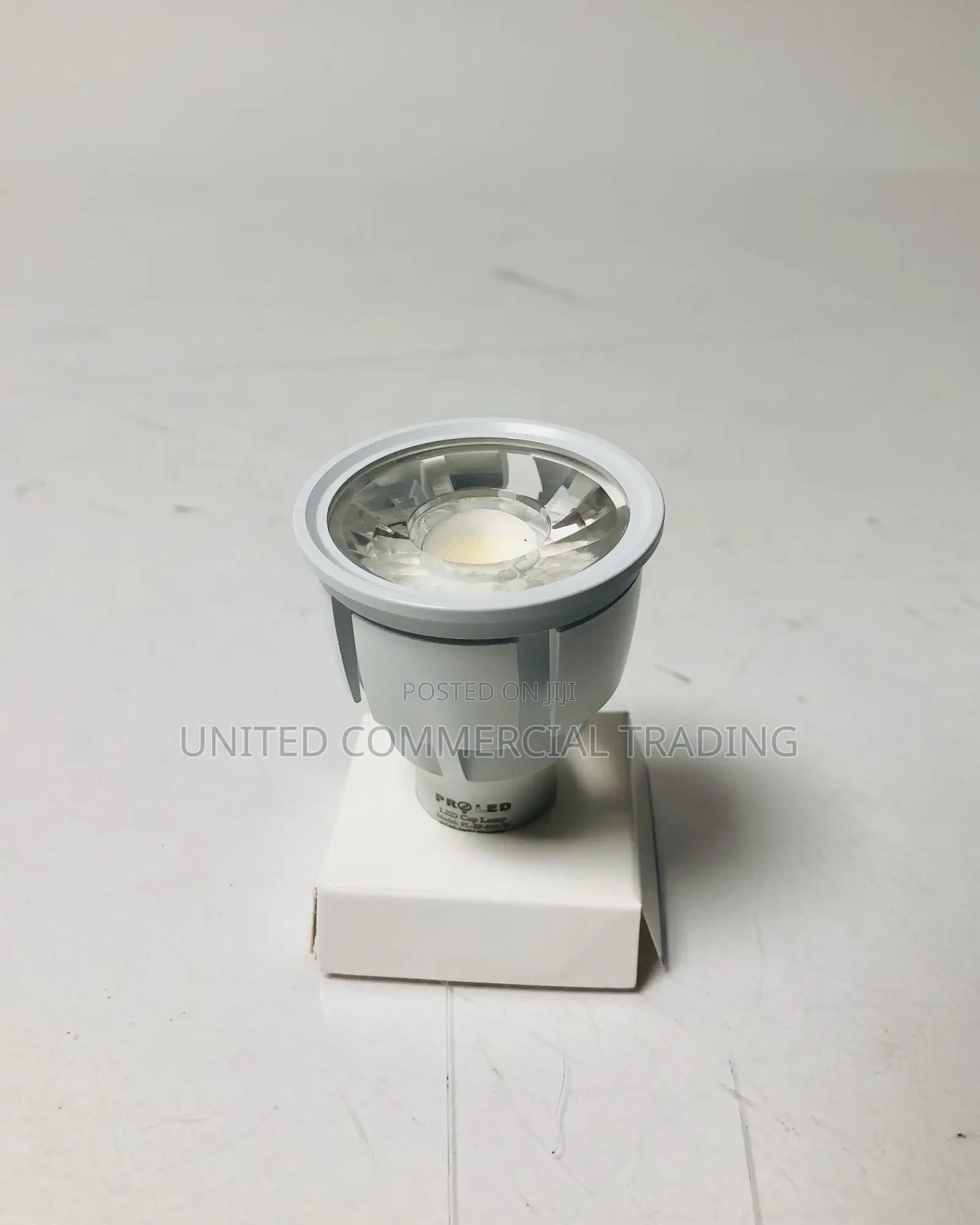 LED Cup Lamp ()