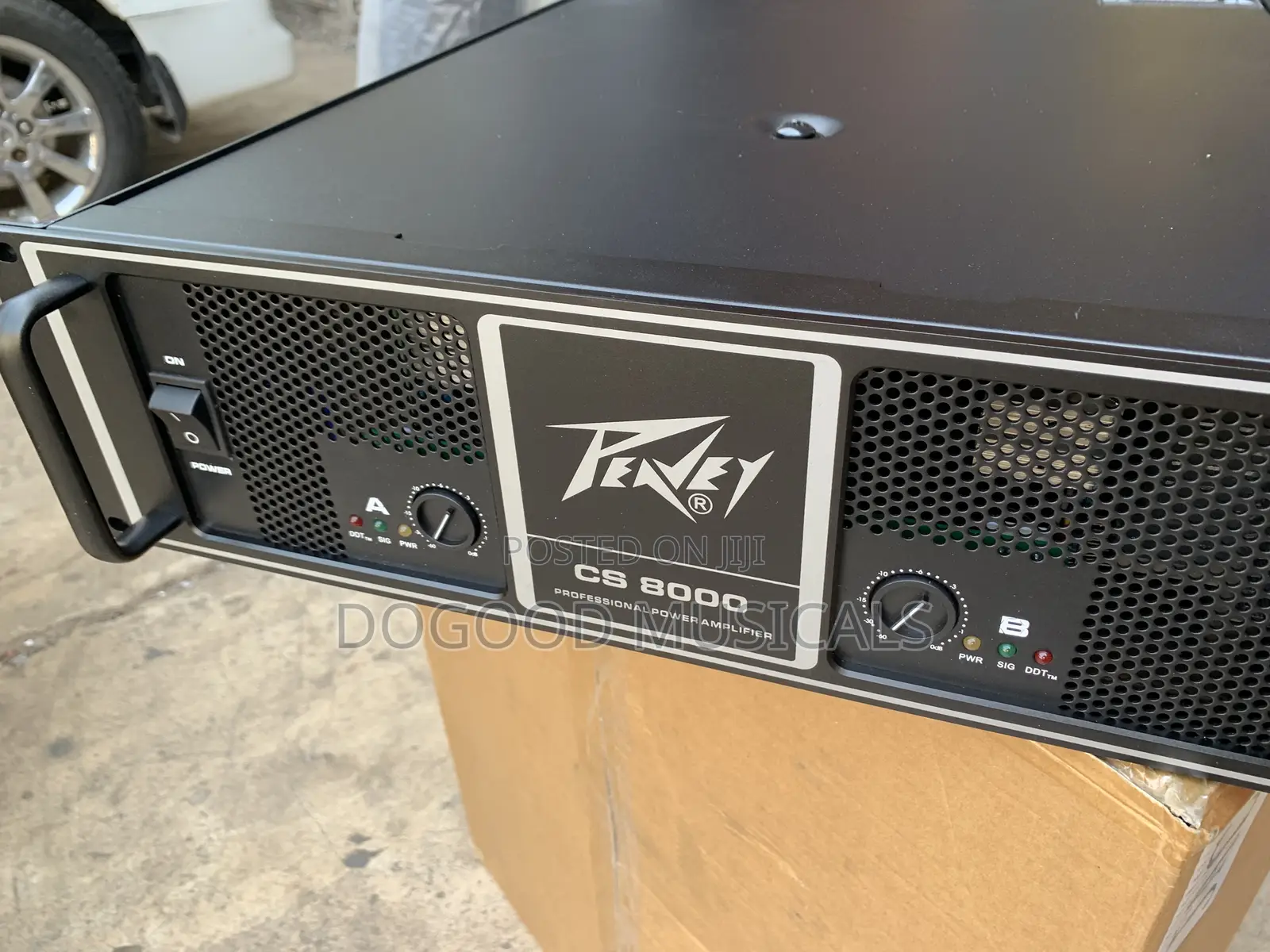 Peavey Cs8000 Professional Power Amplifier