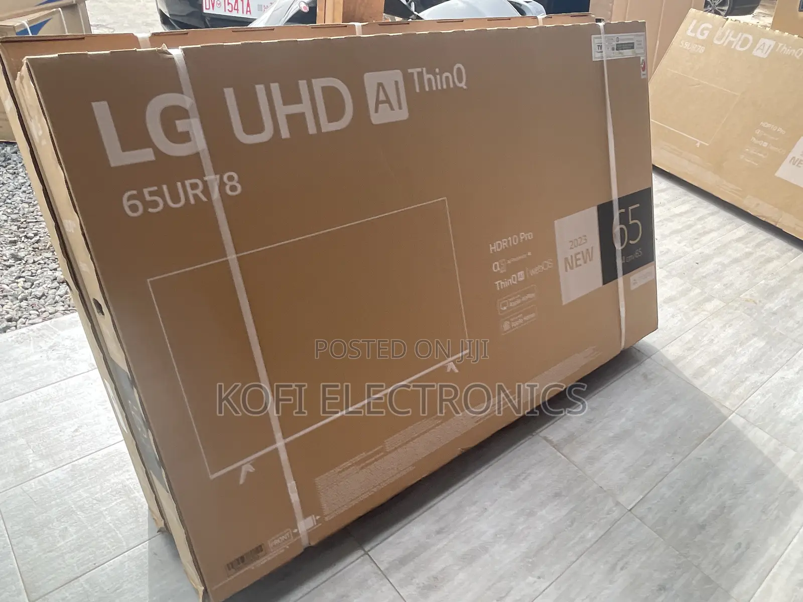 Europa Black LG 65" UHD Smart Satellite TV + Magic Remote