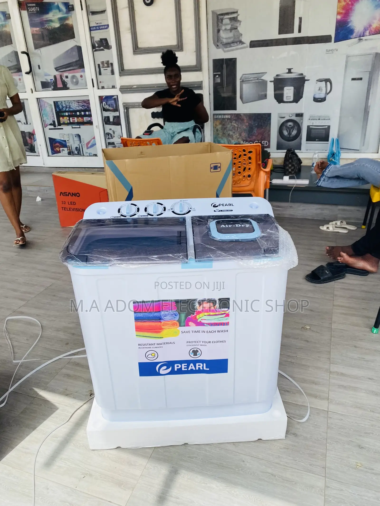 Shop Classic Pearl 12kg Twin Tub Electric Washing Machine.