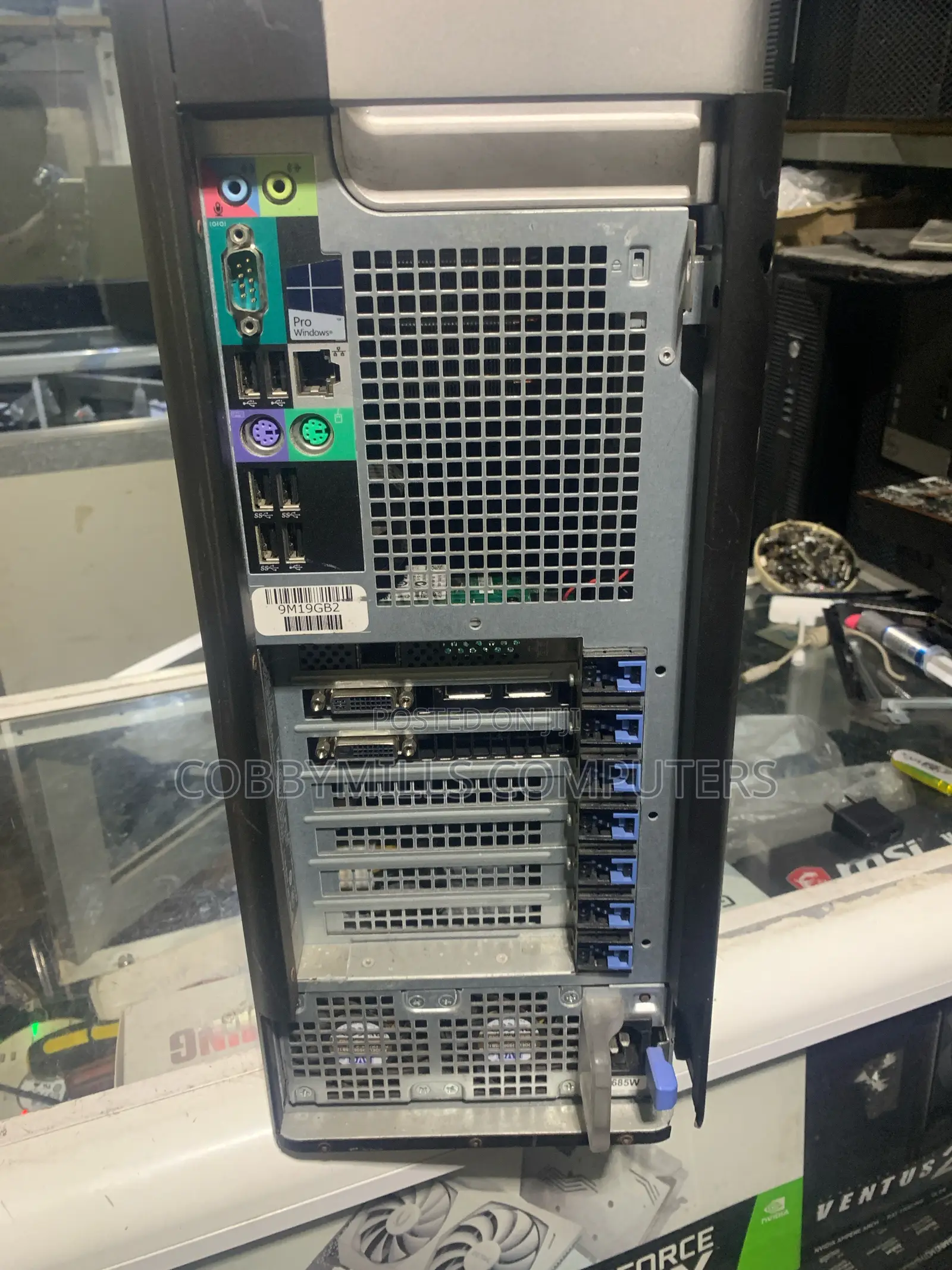 Desktop Computer Dell Precision 5820 16GB Intel Xeon HDD+SSD 1T