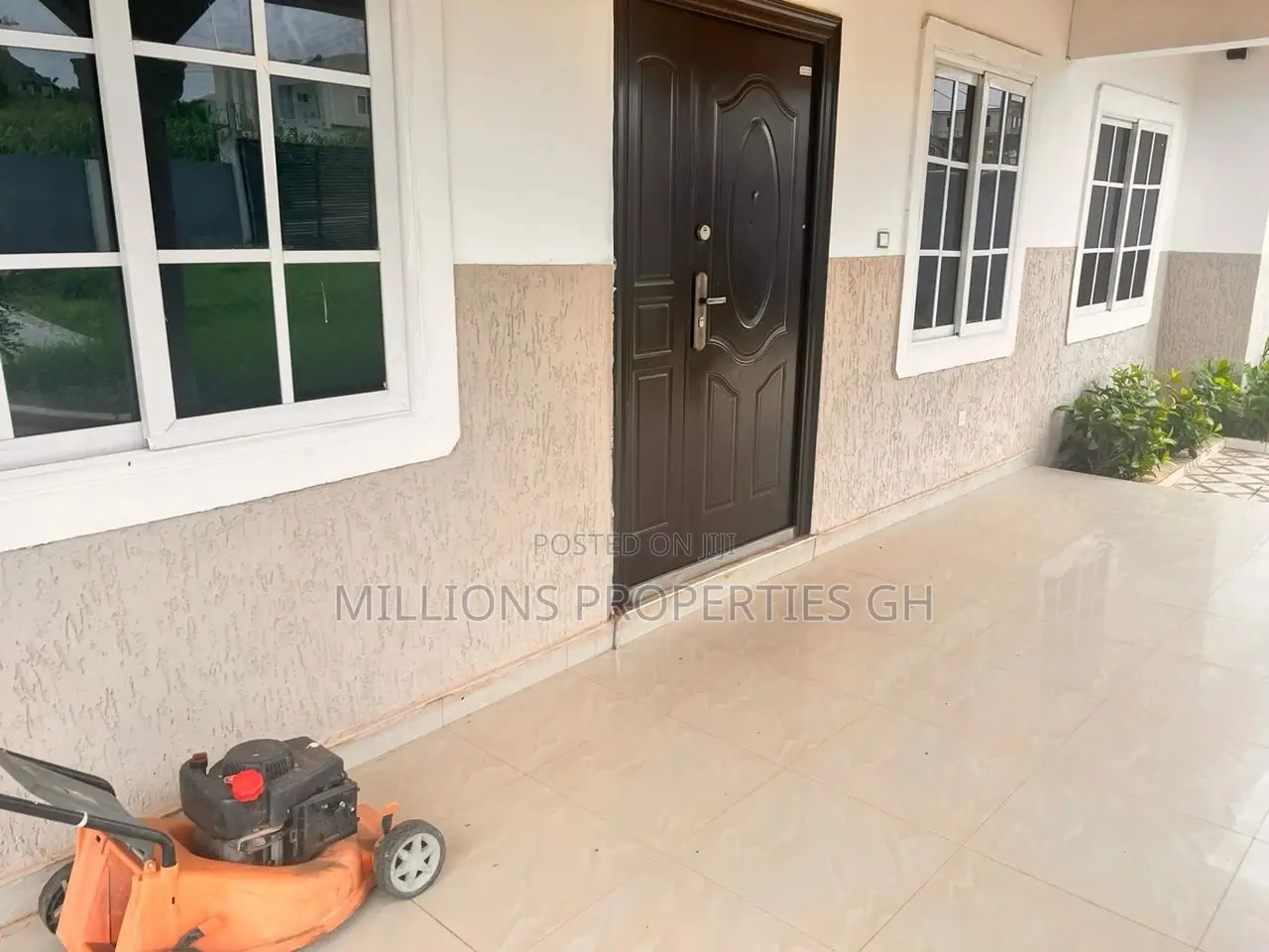 4bdrm House in Millions Properties, Kumasi Metropolitan for rent