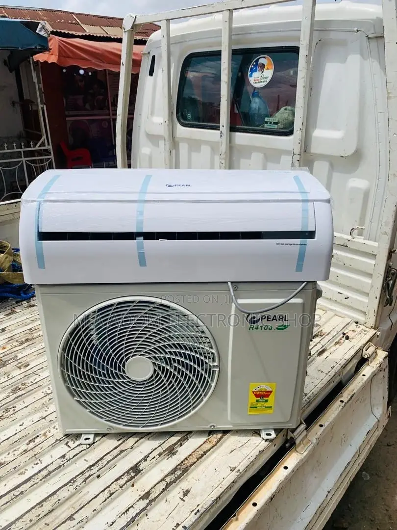 Nicely Designed Pearl 1.5hp Split Type Air Conditioner.