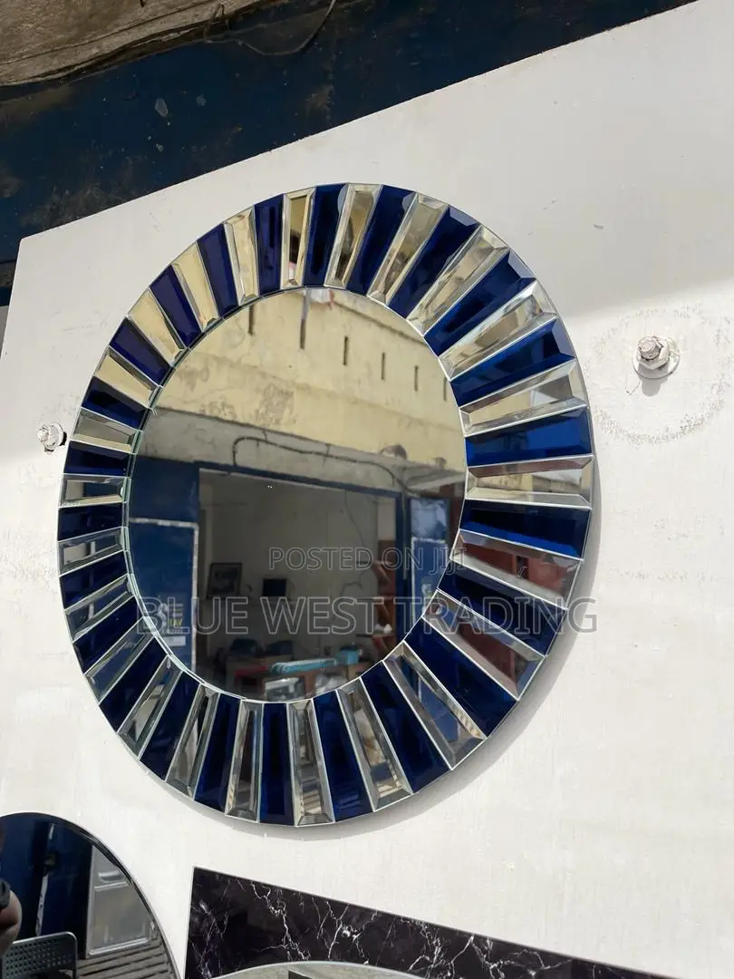 Stylish and Decorative Mirror