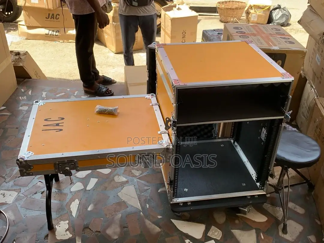 16U Amplifier Rack (Yellow)