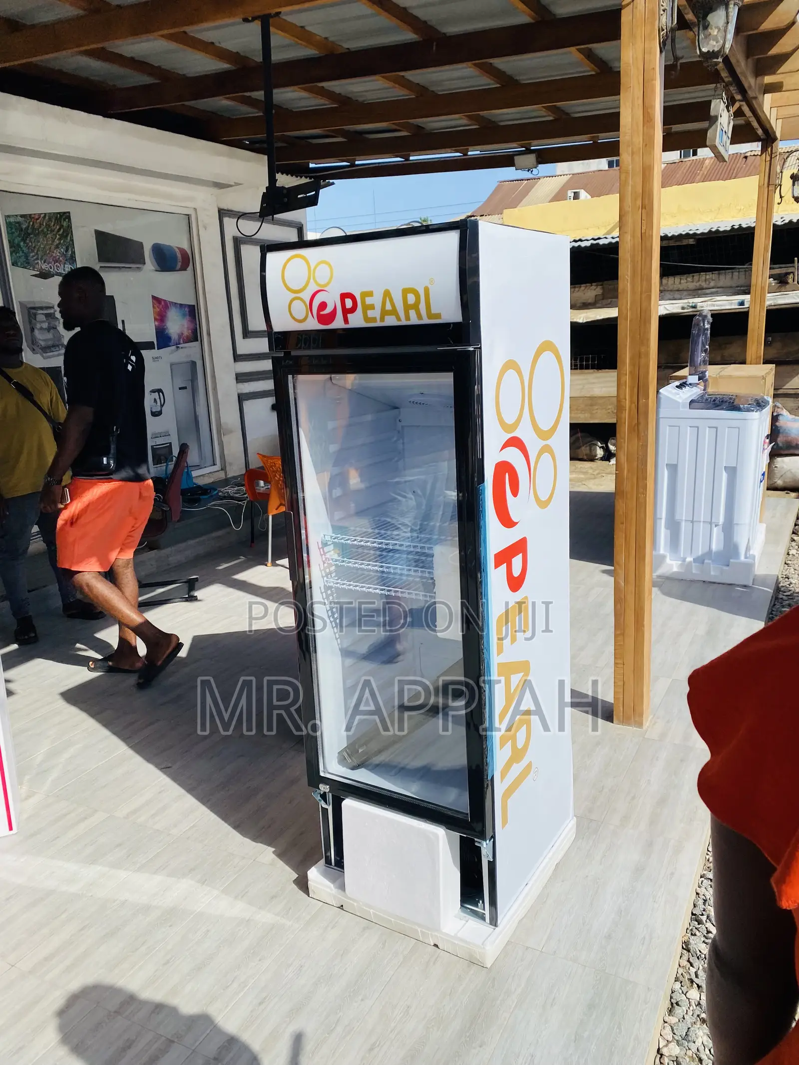 Pearl PVC-316-2b Single Door Electric Display Fridge.