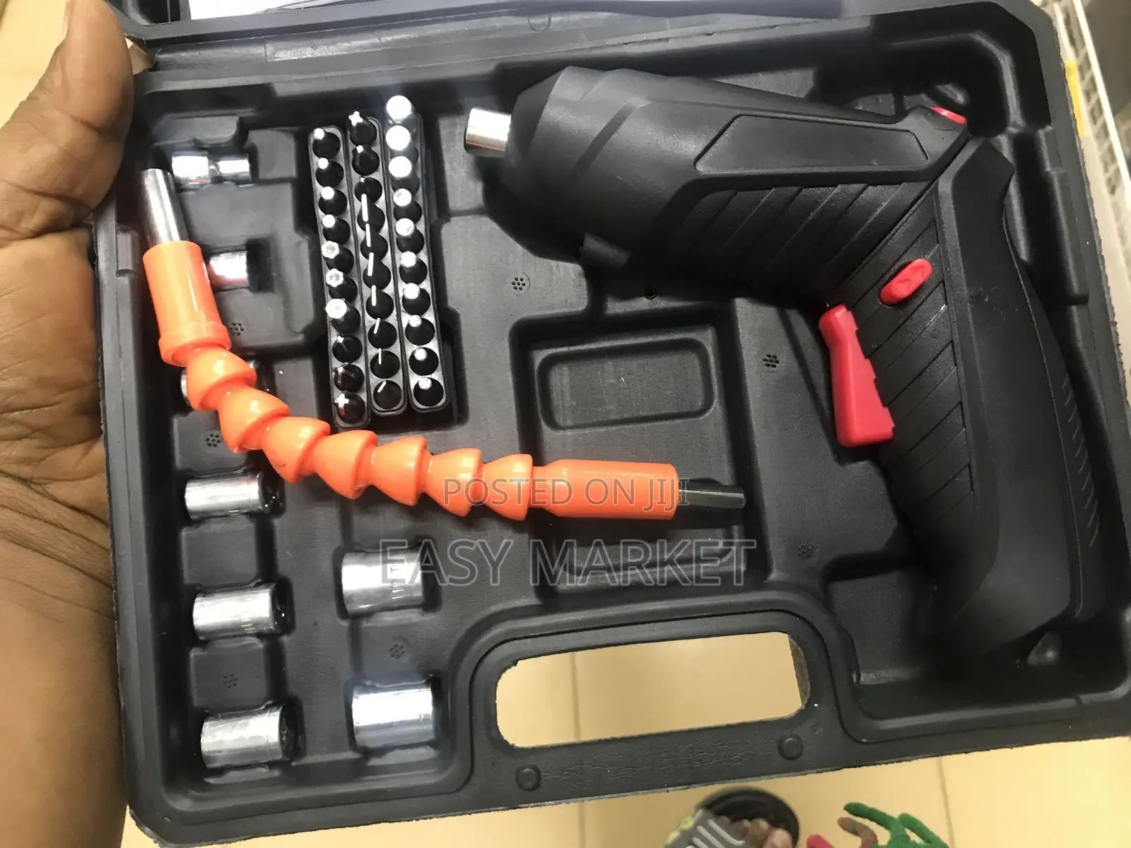 Chargeable Cordless Screw Driver Set.