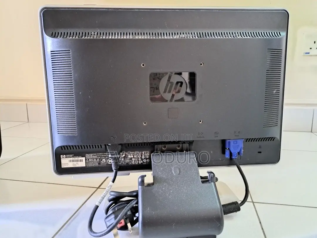 Hp Monitor 20inc Beautiful Mirror Screen Diagonally Viewable