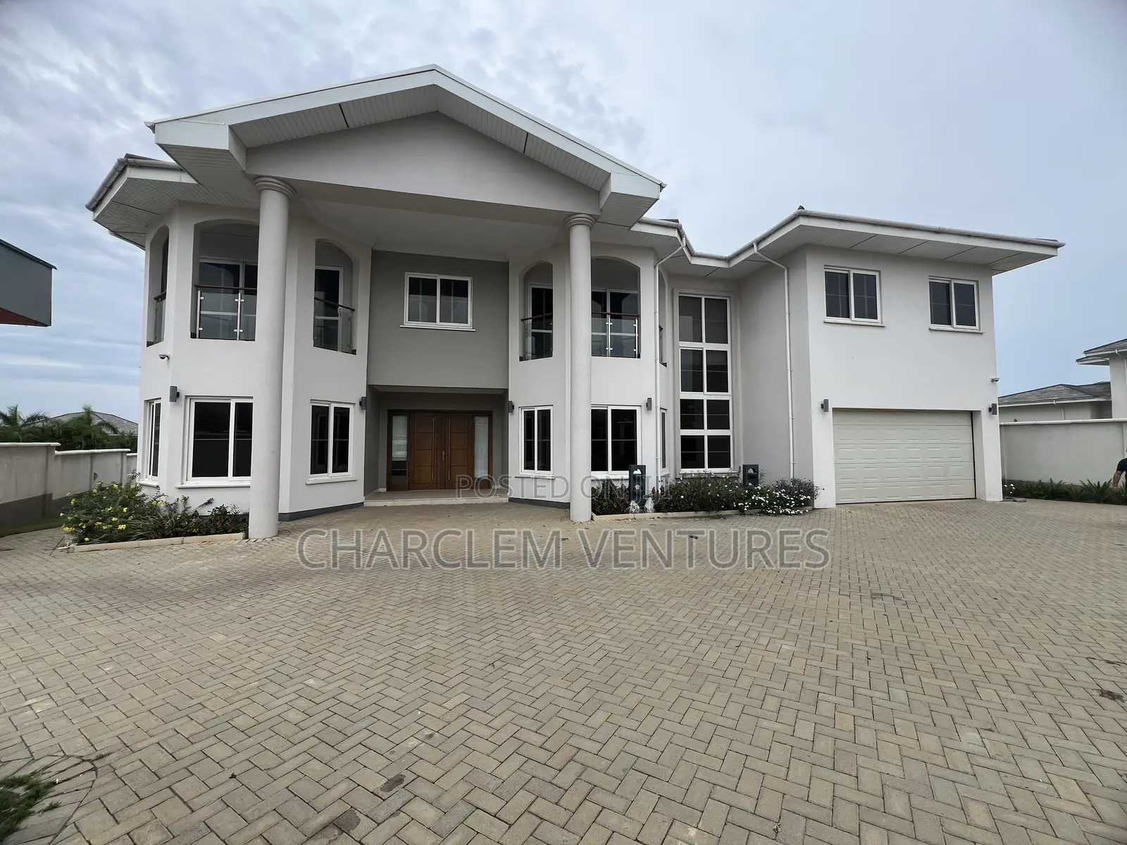 6bdrm House in Charclem Ventures, Accra Metropolitan for rent