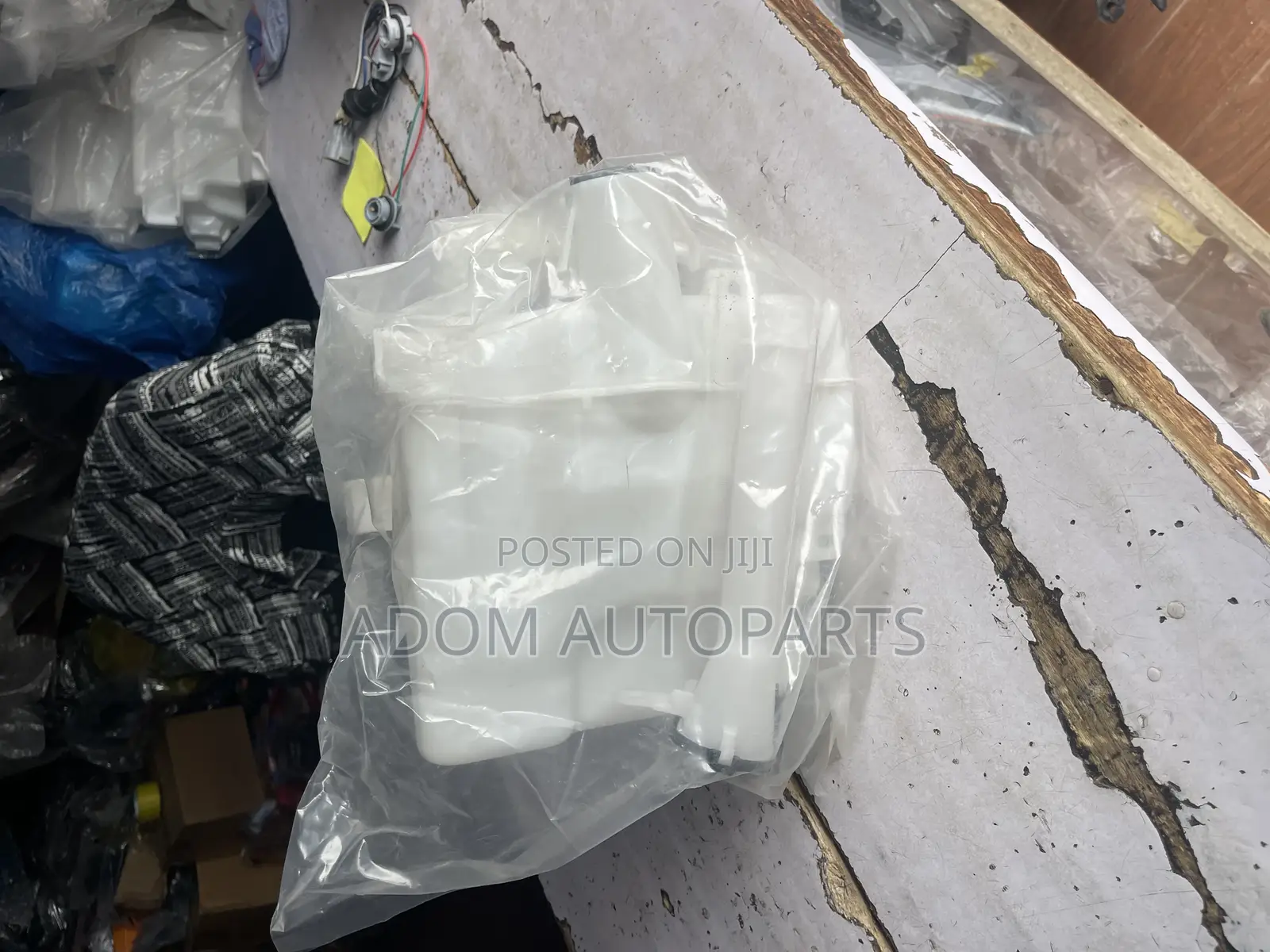 Corolla Water Reservoir Coolant 2013 2014 2015 2016