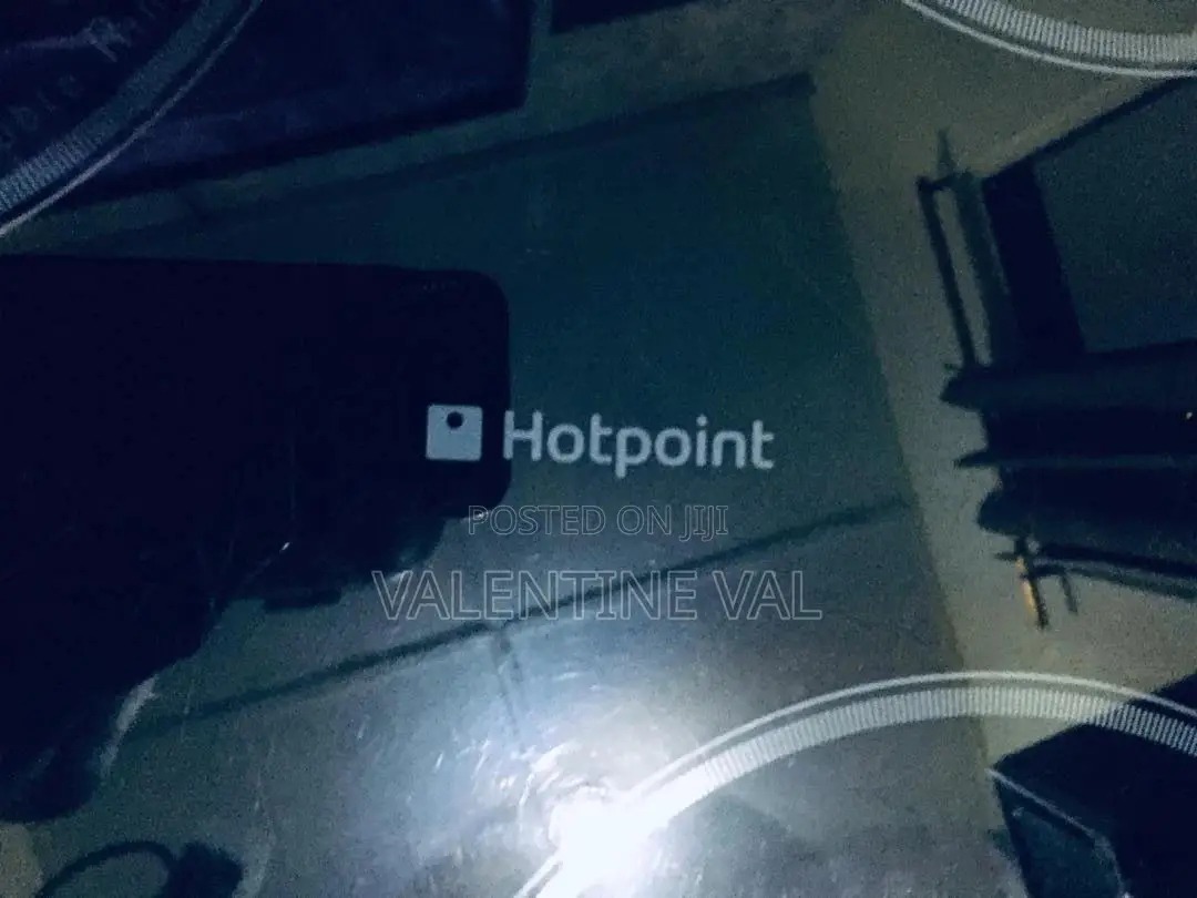 Hotpoint Electric Table Top Cooking Stove