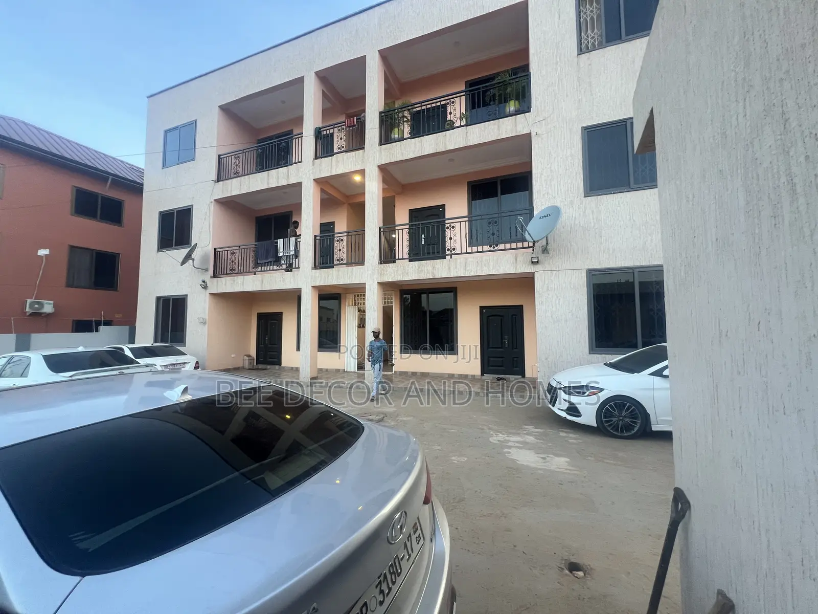 2bdrm Apartment in Bee Decor And Homes, Abokobi for rent