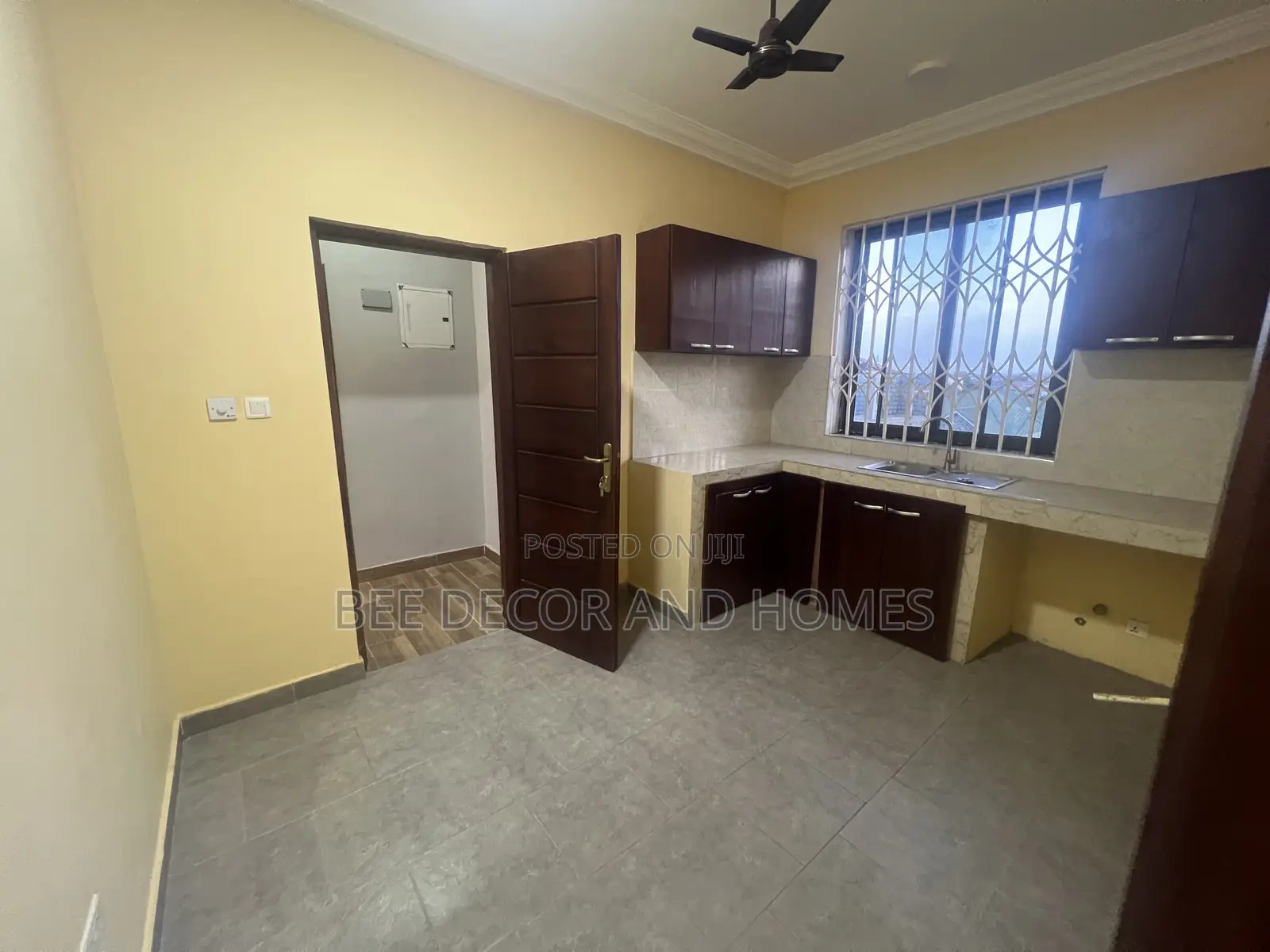 2bdrm Apartment in Bee Decor And Homes, Abokobi for rent