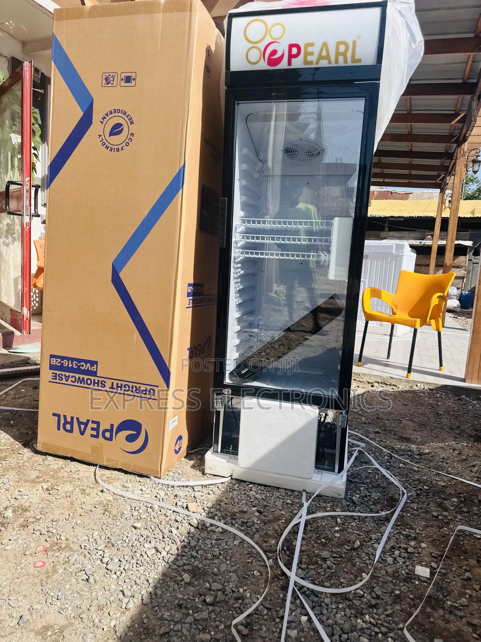 Full Anti Rust Body Display Fridge Pearl PVC-316