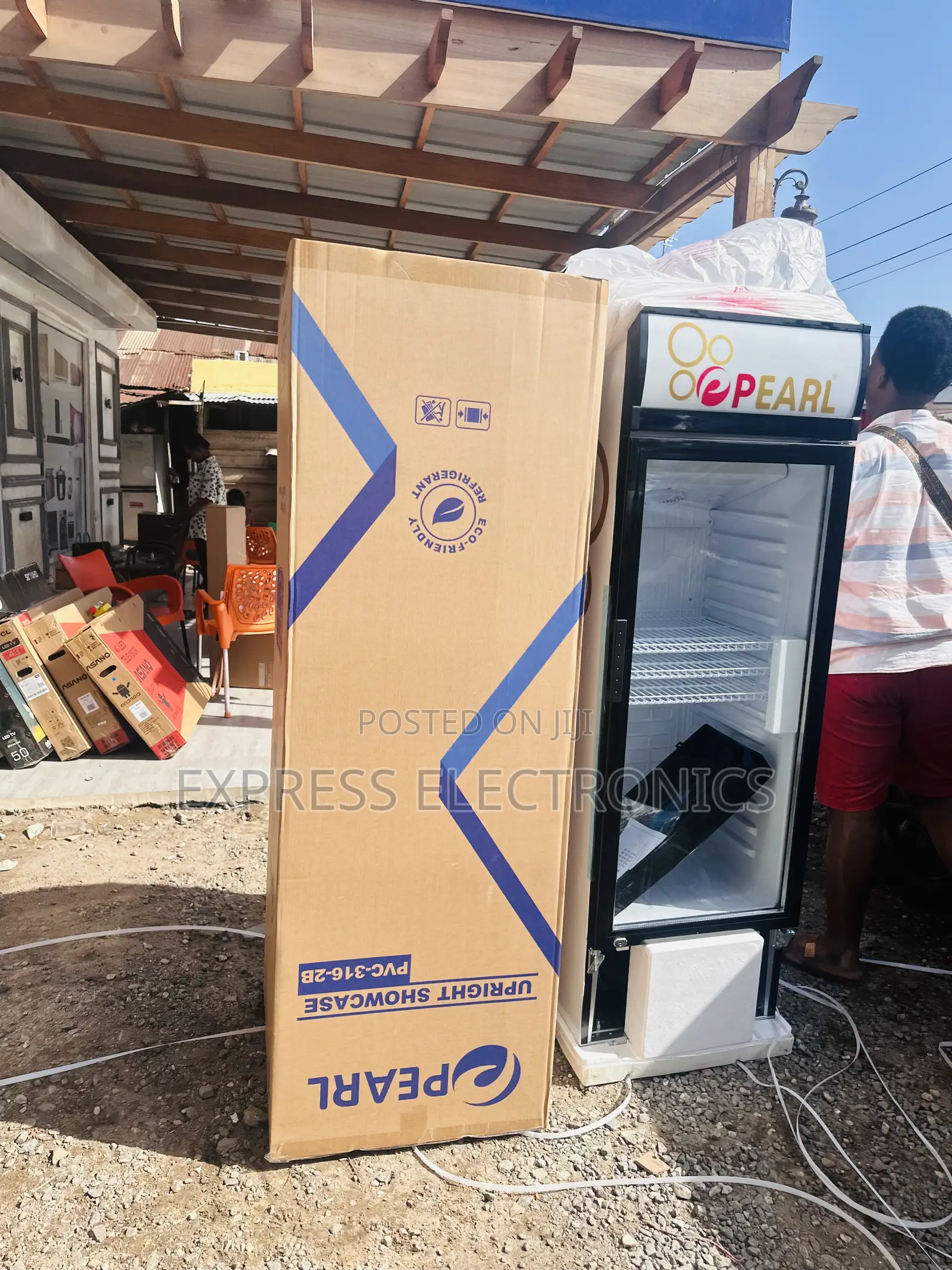 Adjustable Sleeve Display Fridge PVC-316 Pearl Single Door