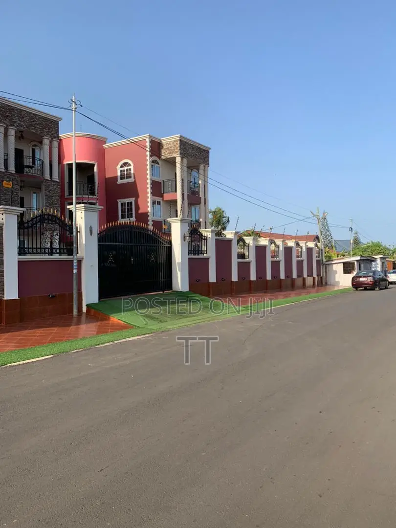 2bdrm Apartment in Grada Estate for rent