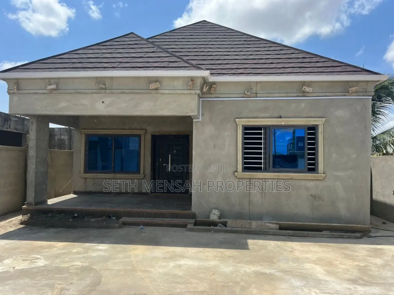 3bdrm House in Skm, Ablekuma for sale