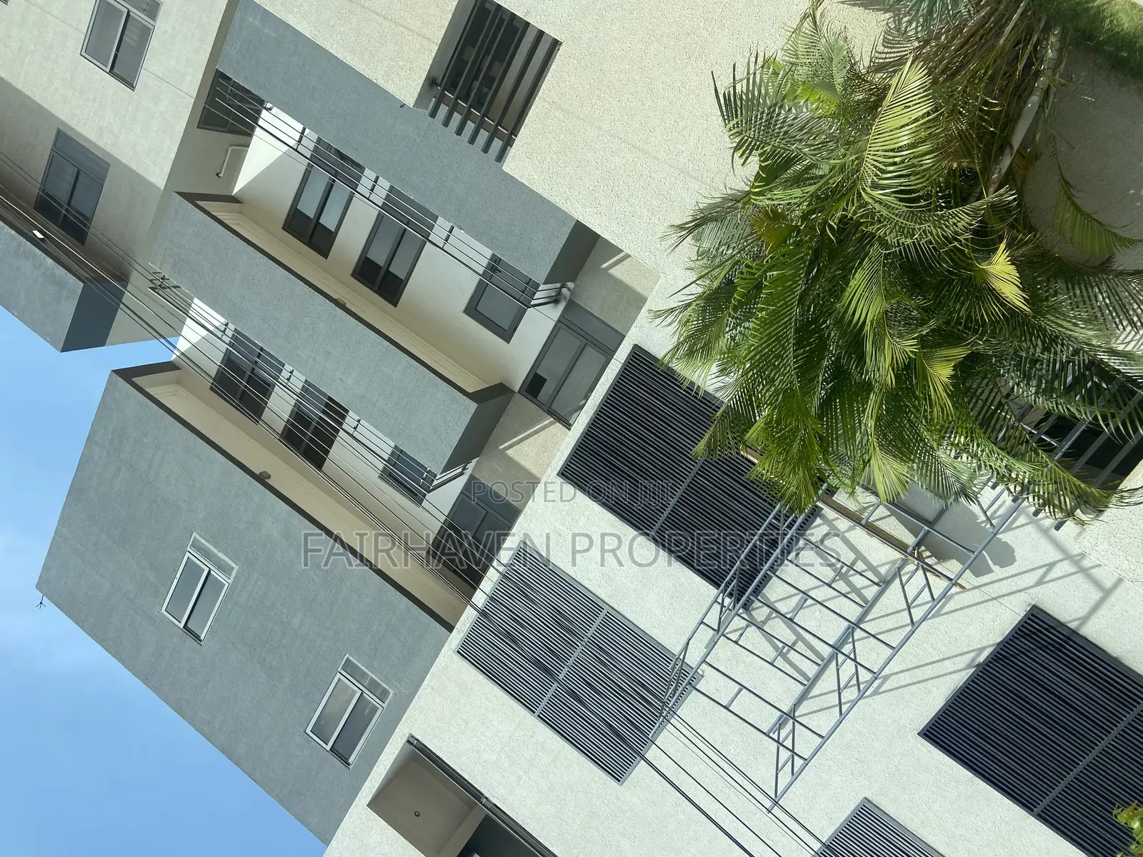 2bdrm Apartment in Tseaddo, Airport Residential Area for rent