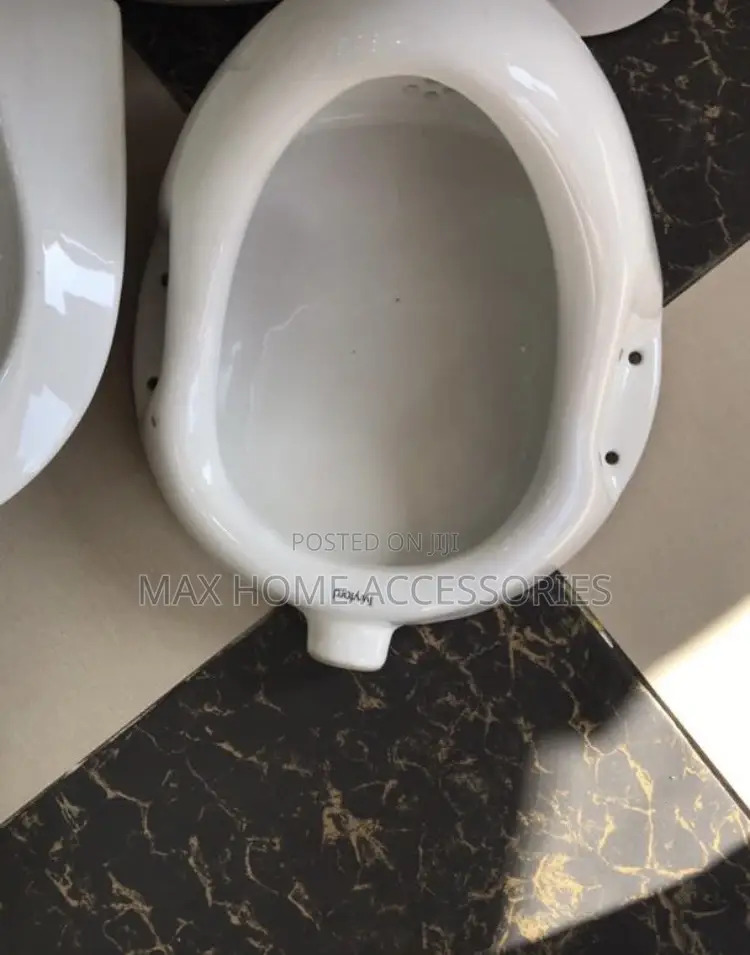 Urinal Pot