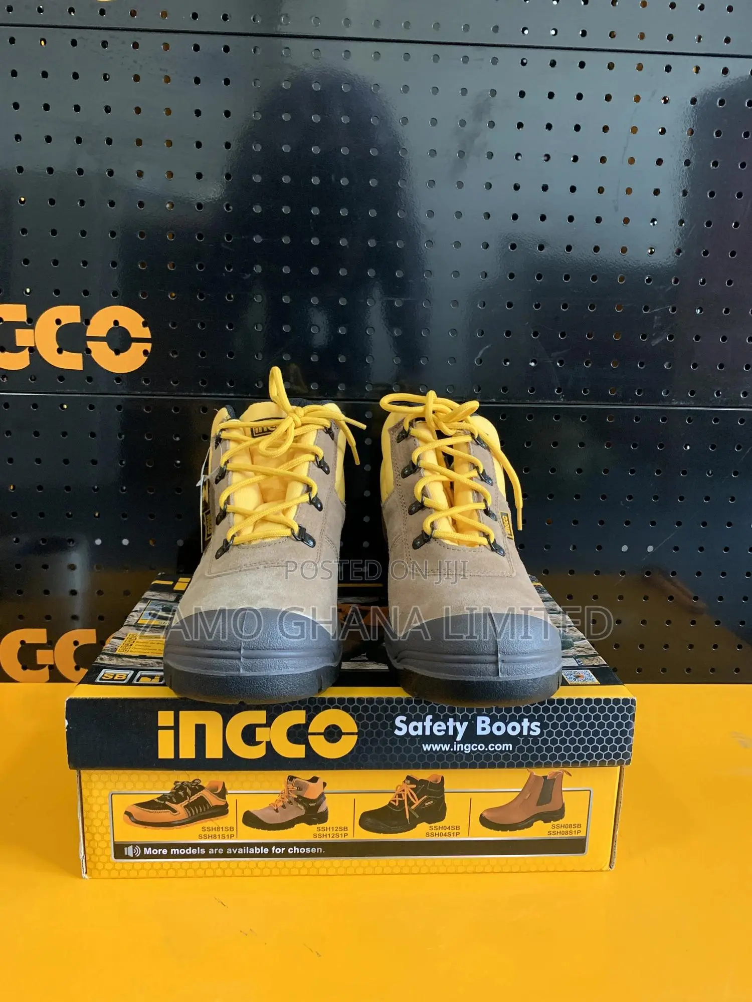 Safety Boots (Sizes 41/42/43/44) - Ssh02sb.41